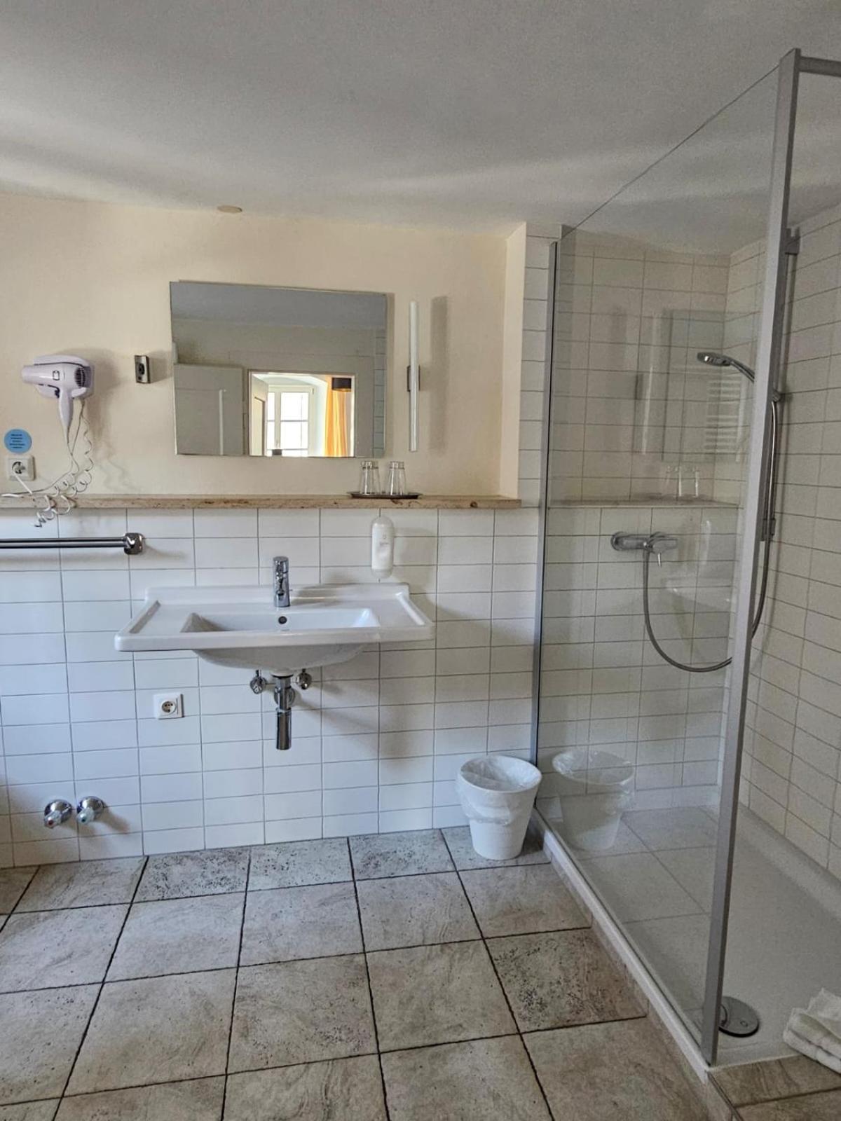 Hotel Goldene Rose Weißenburg in Bayern Екстериор снимка