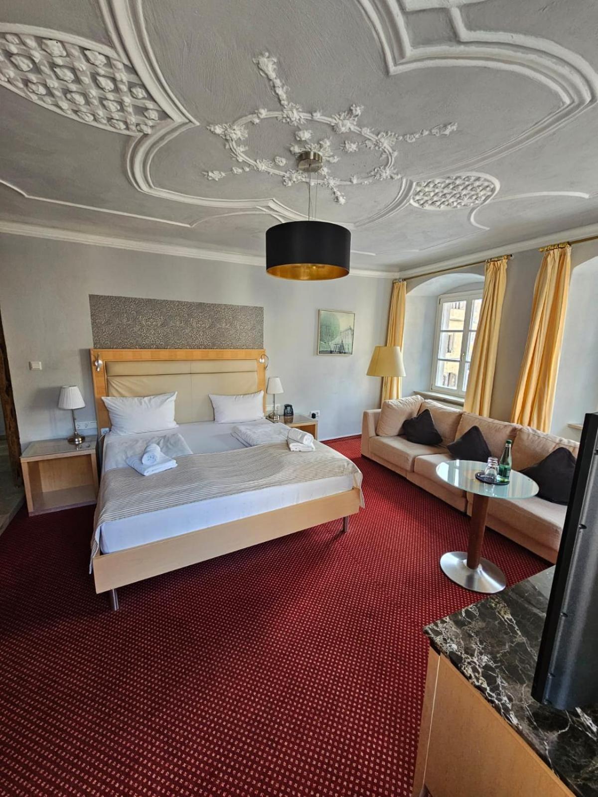 Hotel Goldene Rose Weißenburg in Bayern Екстериор снимка